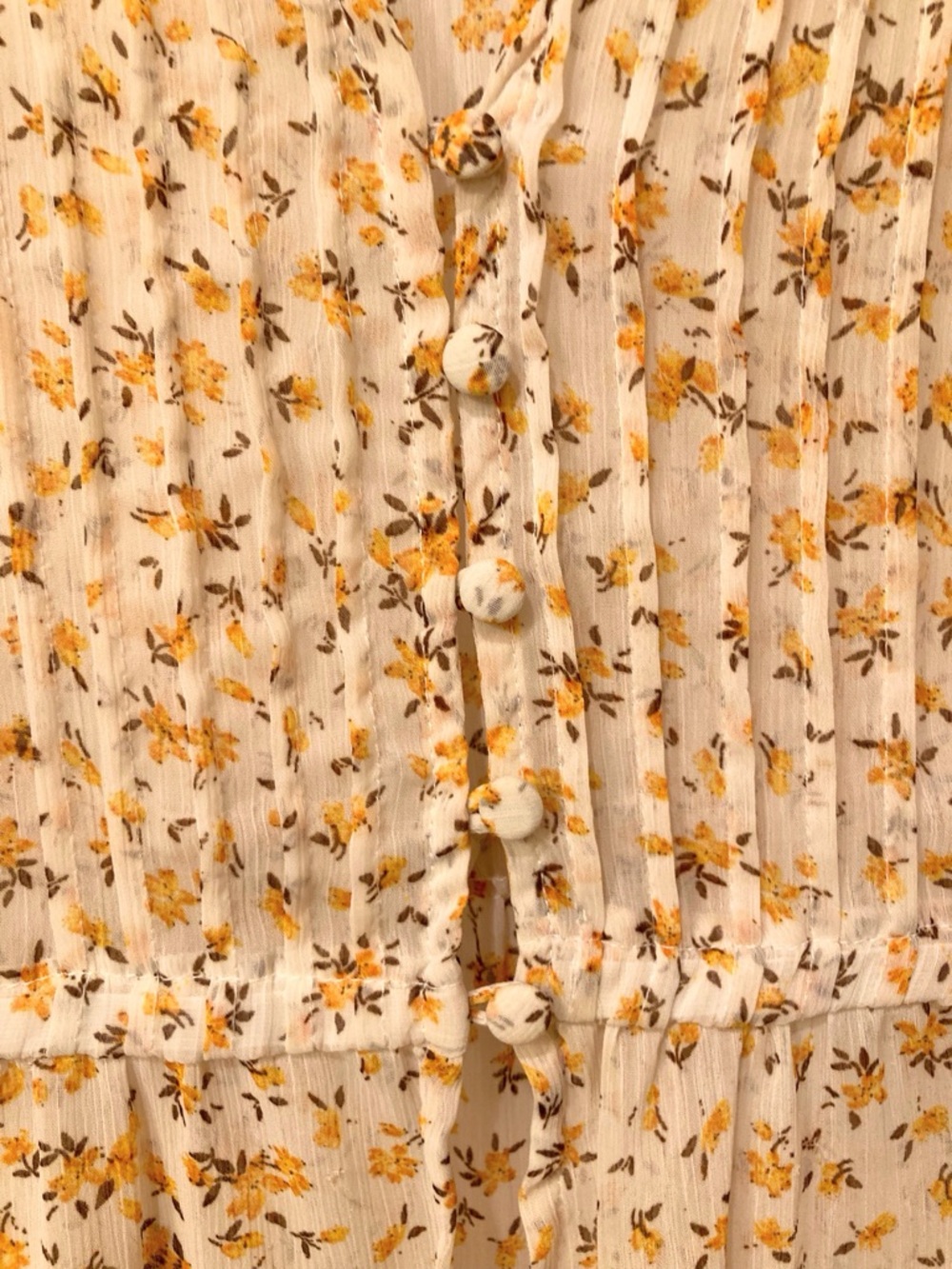 Torrid Floral High-Low Sheer Midi Dress in Soft Cream Yellow Floral Print Size 1 - Picture 6 of 15